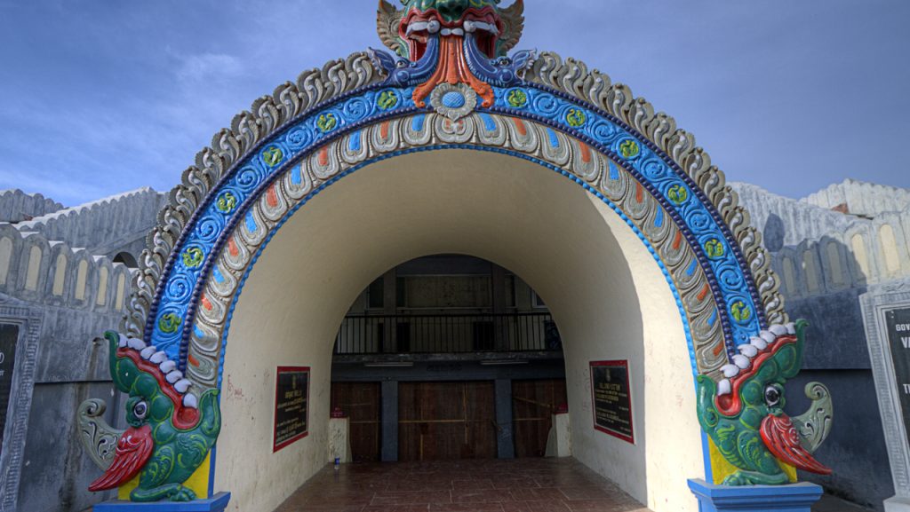Valluvar Kottam Monument
